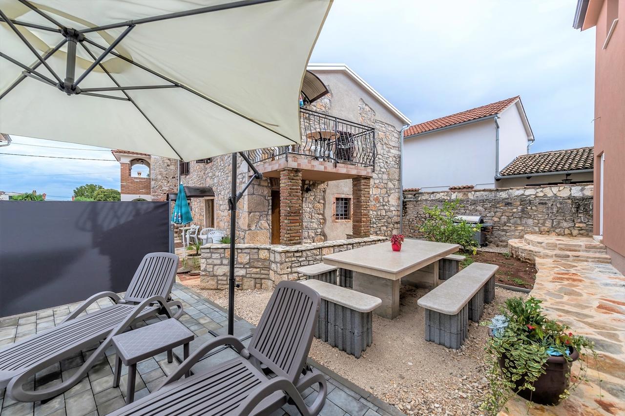 Villa Valtrazza Tar-Vabriga Εξωτερικό φωτογραφία