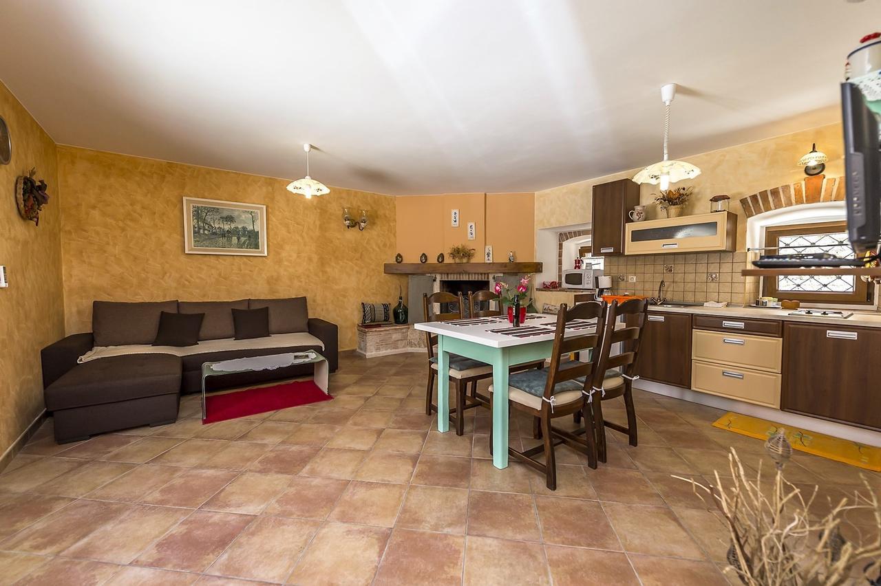 Villa Valtrazza Tar-Vabriga Εξωτερικό φωτογραφία
