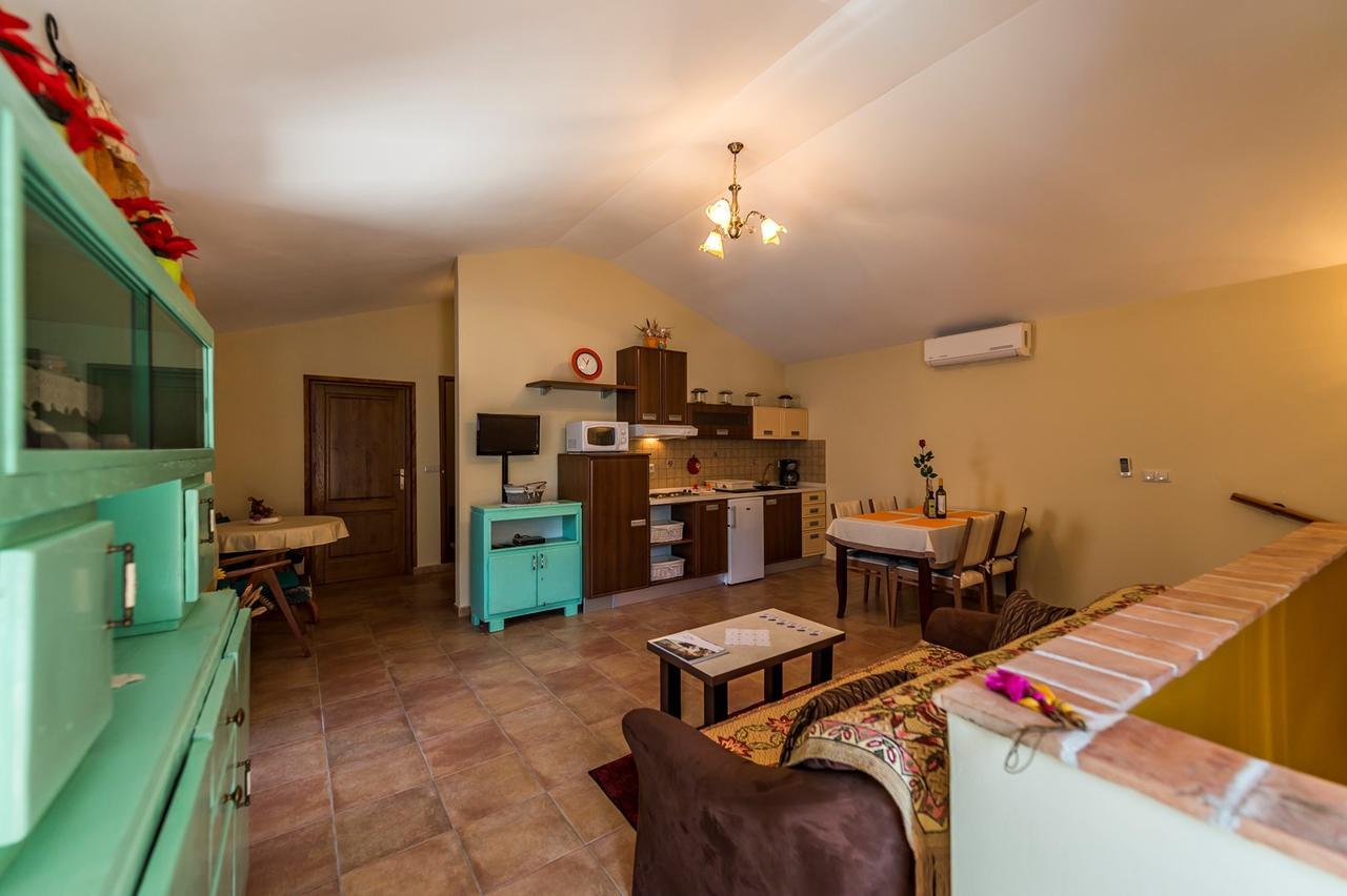 Villa Valtrazza Tar-Vabriga Εξωτερικό φωτογραφία